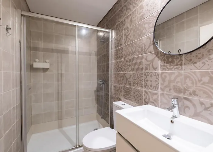 Essence By Minhos Guest 브라가